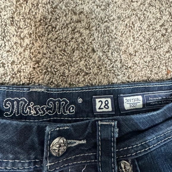 Miss me jeans ! Size 28
Adorable . - Picture 3 of 5